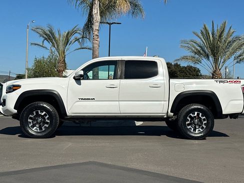 Used 2021 Toyota Tacoma TRD Off-Road w/ Technology Package image 7