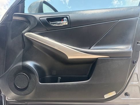 Used 2015 Lexus IS 250 w/ F-Sport Package RWD image 34