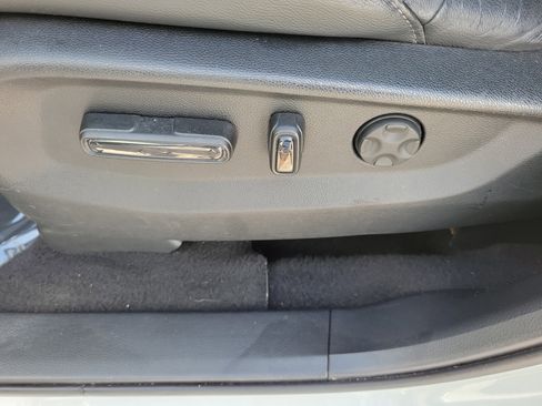 Used 2017 Honda CR-V Touring image 24