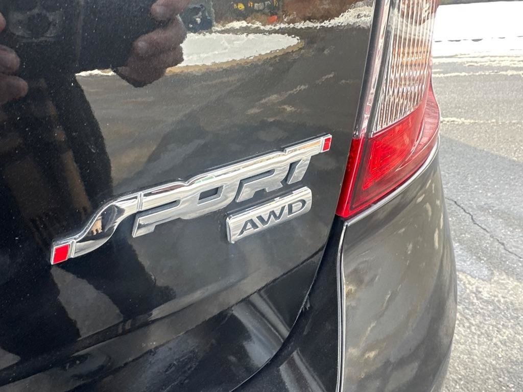 Used 2013 Ford Edge Sport w/ Driver Entry Pkg AWD/4WD image 22