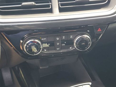 New 2026 Chevrolet Trax RS w/ Driver Confidence Package image 25