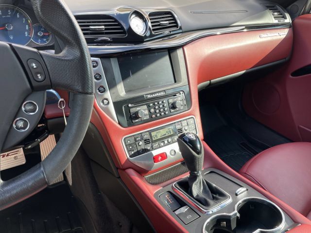 Used 2016 Maserati GranTurismo Sport RWD image 25