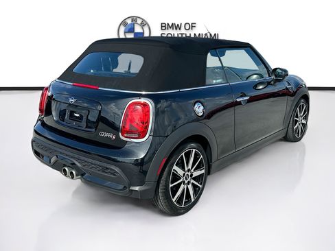 Used 2024 MINI Cooper S FWD image 7