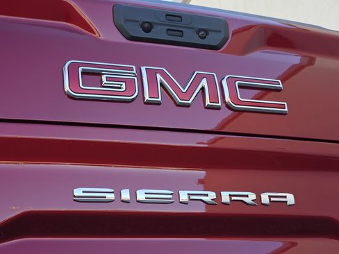 New 2026 GMC Sierra 1500 SLT w/ SLT Premium Package AWD/4WD image 46