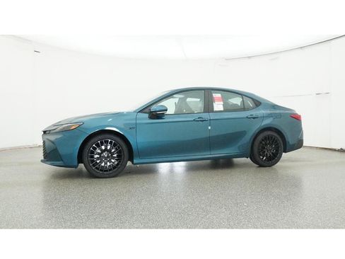 New 2026 Toyota Camry LE image 18