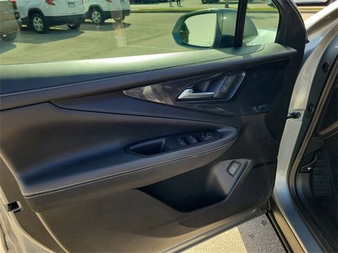 Certified 2024 Chevrolet Blazer EV LT image 17