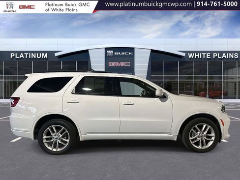 Used 2022 Dodge Durango GT image 2