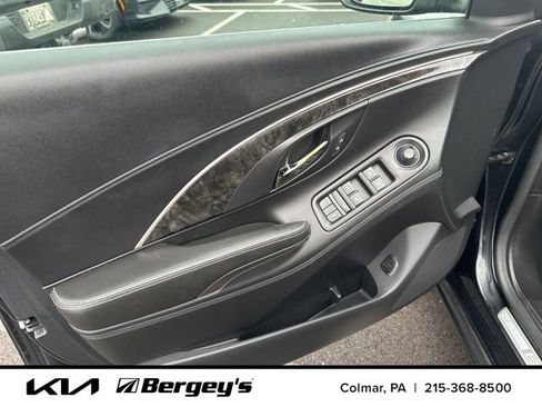 Used 2015 Buick LaCrosse Leather image 8
