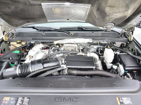 Used 2018 GMC Sierra 3500 Denali w/ Duramax Plus Package image 19