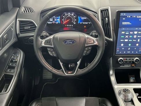 Used 2023 Ford Edge ST AWD/4WD image 19