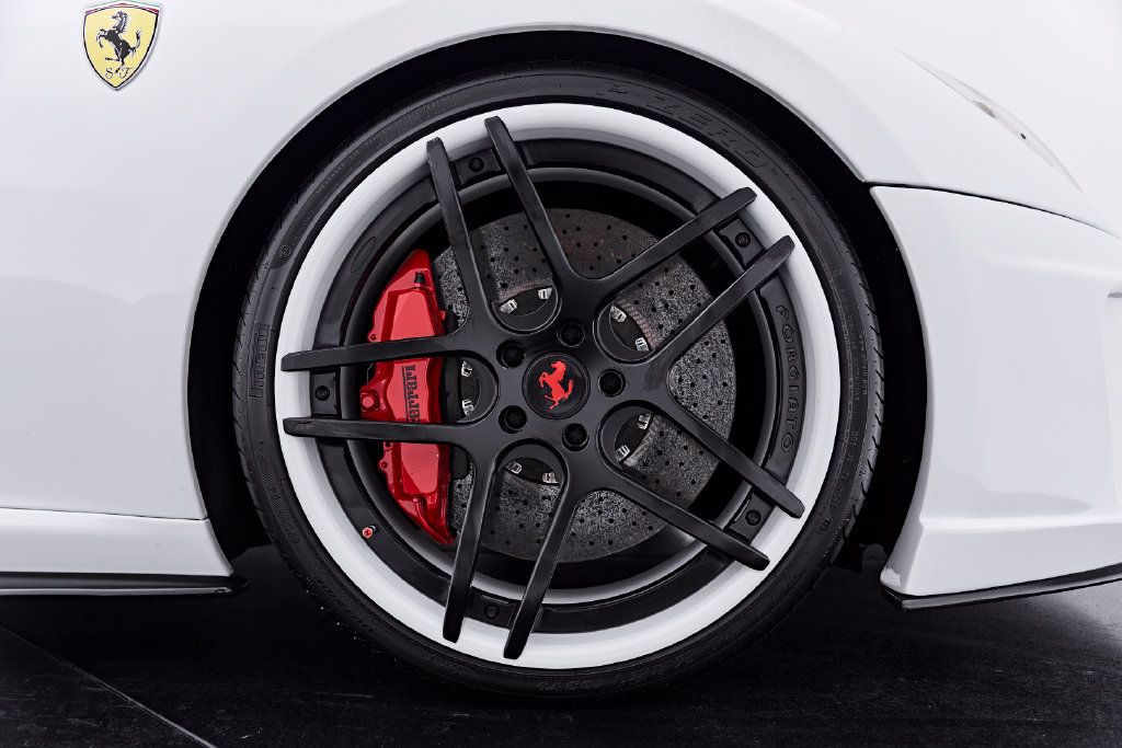 Used 2009 Ferrari 599 GTB Fiorano RWD image 40