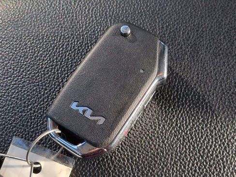 Used 2024 Kia Forte LXS FWD image 25