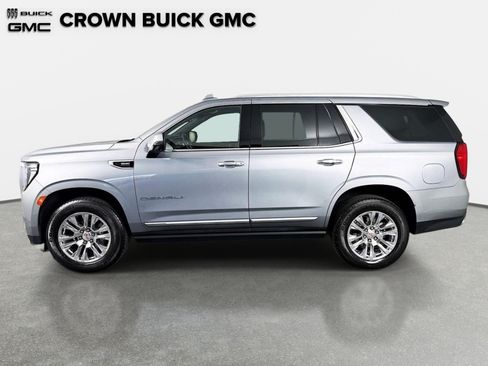 Used 2024 GMC Yukon Denali AWD/4WD image 8