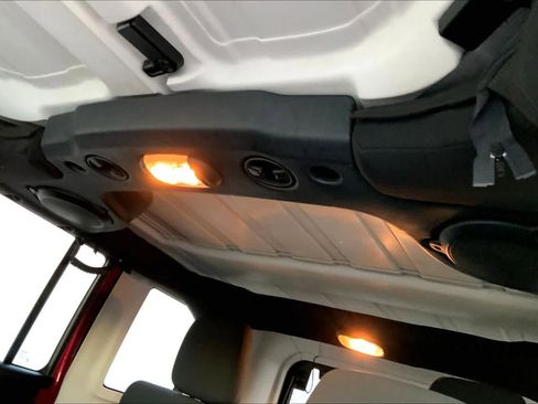 Used 2012 Jeep Wrangler Unlimited Sahara w/ Connectivity Group image 26