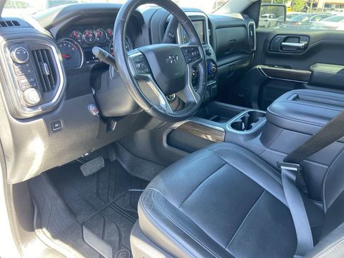 Used 2019 Chevrolet Silverado 1500 LT Trail Boss AWD/4WD image 6