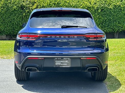 Certified 2025 Porsche Macan AWD/4WD image 7