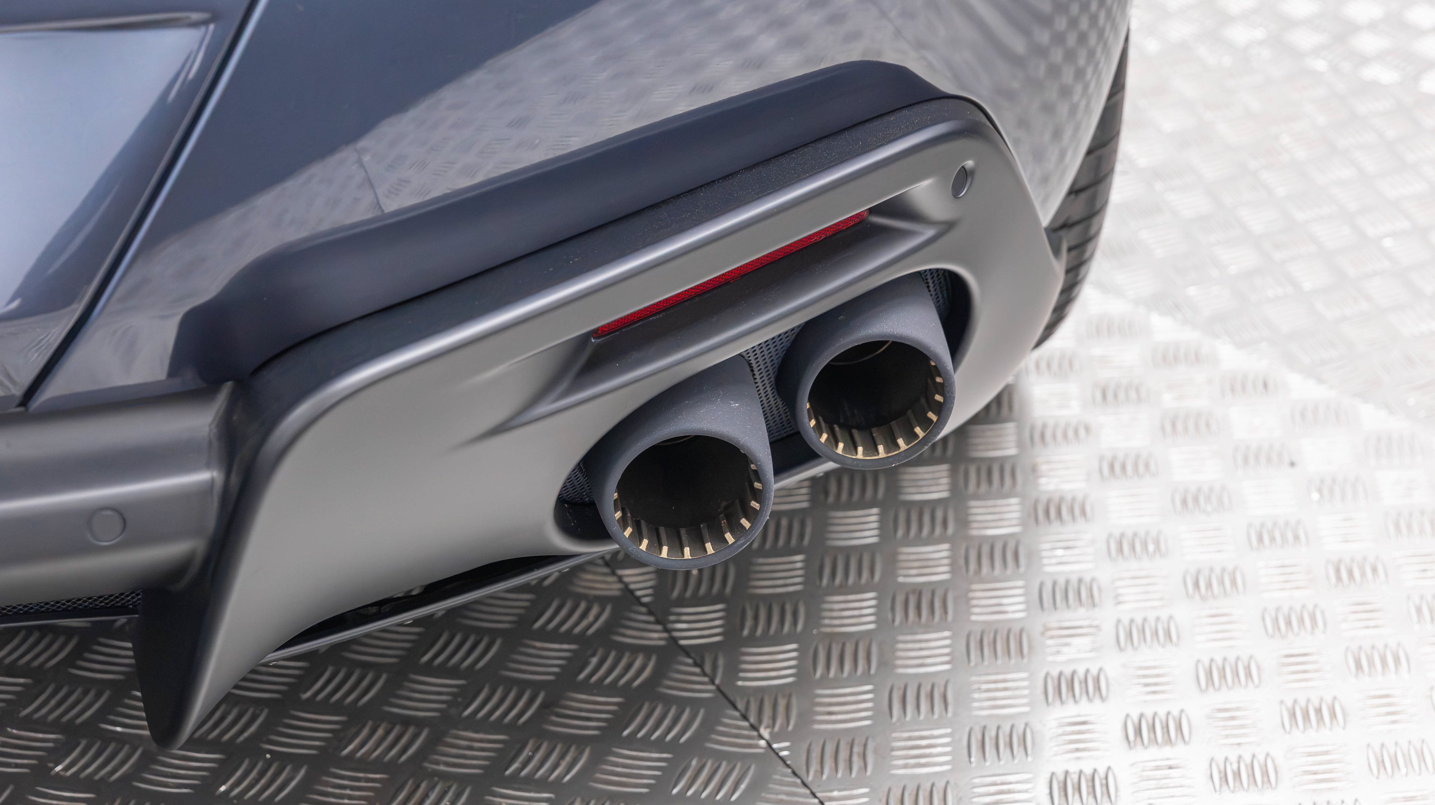 Certified 2024 Ferrari Roma Spider RWD image 29
