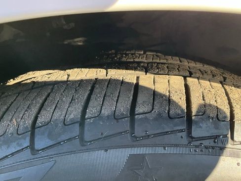 Used 2017 BMW 330e image 73