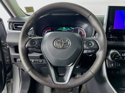 Used 2025 Toyota RAV4 XLE Premium w/ Weather Package AWD/4WD image 12