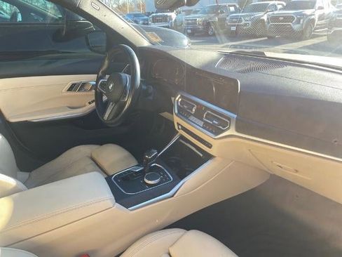 Used 2021 BMW 330i Sedan w/ M Sport Package image 25