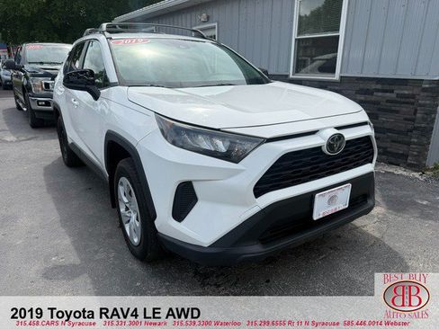 Used 2019 Toyota RAV4 LE w/ All Weather Liner Package AWD/4WD image 1