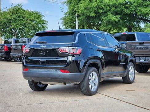 Certified 2025 Jeep Compass Sport AWD/4WD image 7