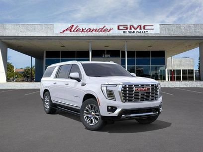 New 2026 GMC Yukon XL Denali w/ Sun & Power Step Package
