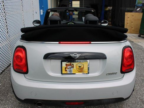 Used 2019 MINI Cooper Convertible FWD image 18