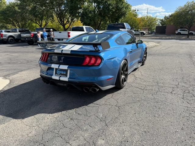 Used 2020 Ford Mustang Shelby GT500 w/ Carbon Fiber Track Pack RWD image 4