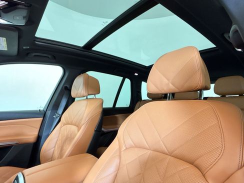 Used 2024 BMW X5 M60i w/ Parking Assistance Package image 14