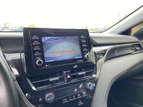 Used 2023 Toyota Camry SE image 35