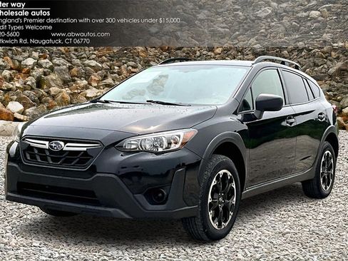 Used 2022 Subaru Crosstrek 2.0i image 1