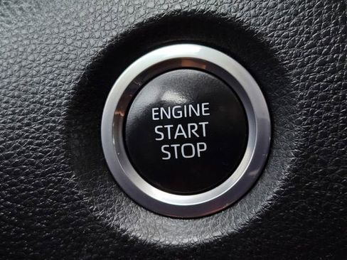 Used 2024 Toyota Corolla SE image 21