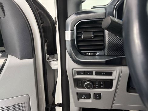 Used 2021 Ford F150 Limited AWD/4WD image 19