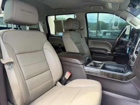 Used 2016 GMC Sierra 2500 Denali w/ Duramax Plus Package AWD/4WD image 19