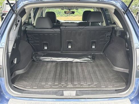 Used 2019 Subaru Outback 3.6R Limited w/ Popular Package #2 AWD/4WD image 18