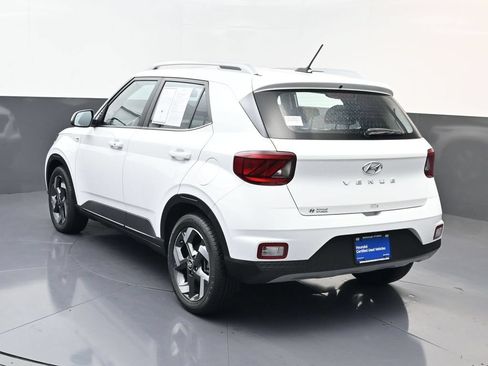 Certified 2026 Hyundai Venue SEL FWD image 6