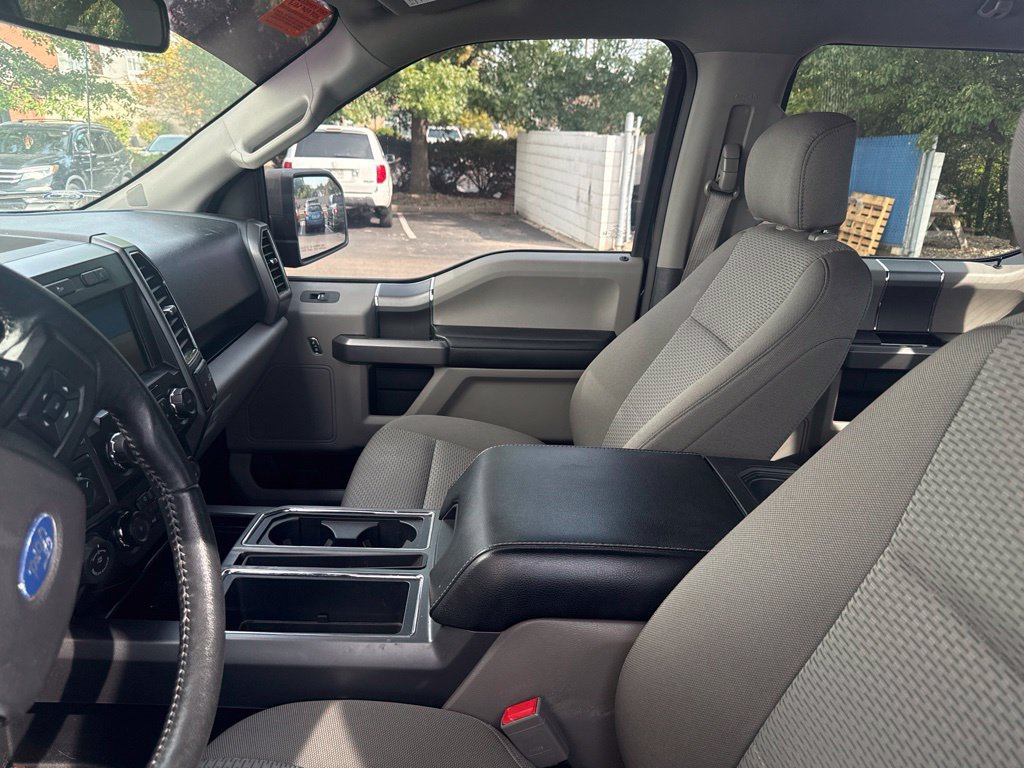 Used 2020 Ford F150 XLT w/ Equipment Group 302A Luxury AWD/4WD image 9