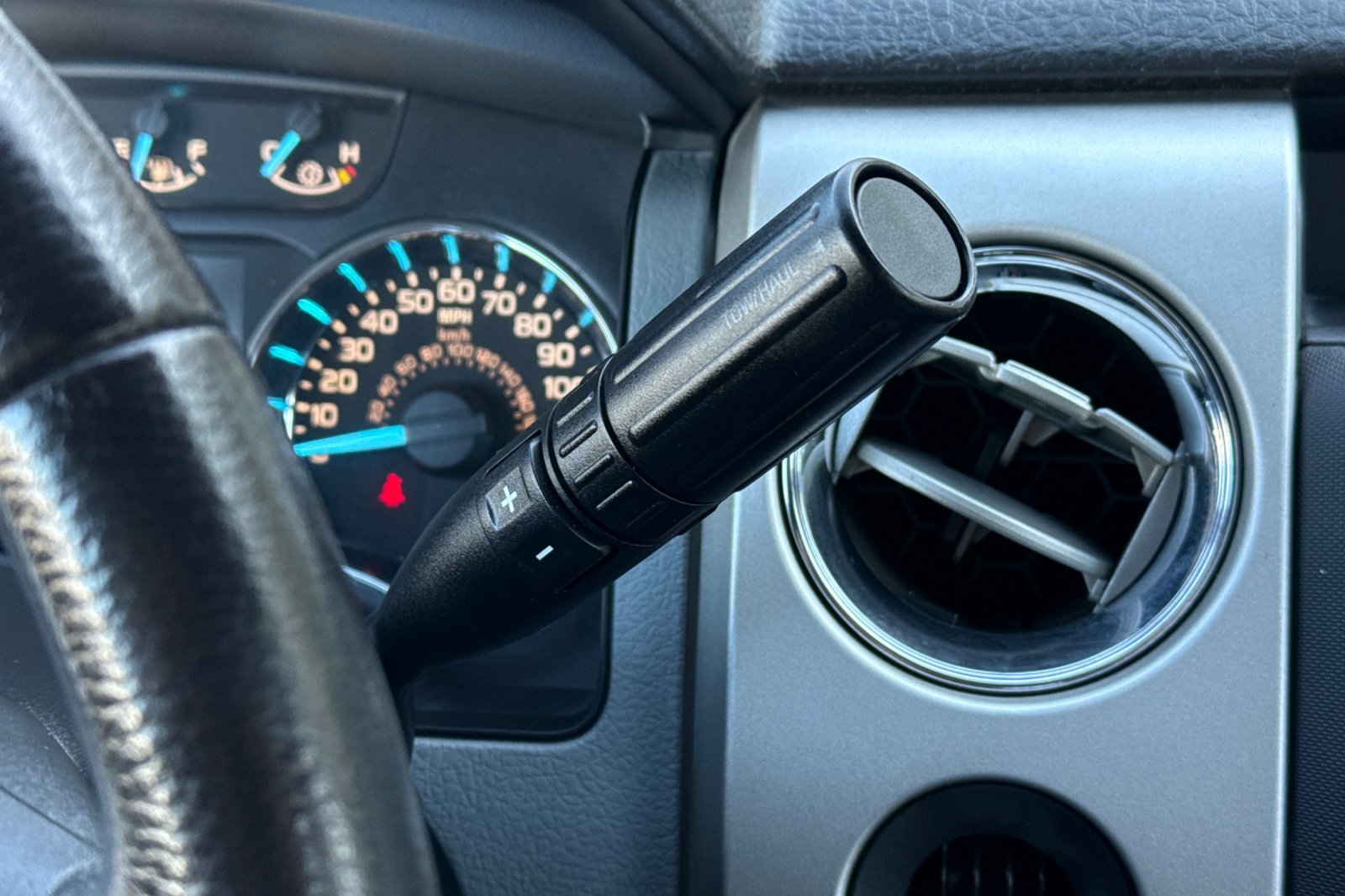 Used 2012 Ford F150 XLT w/ XLT Convenience Pkg RWD image 24