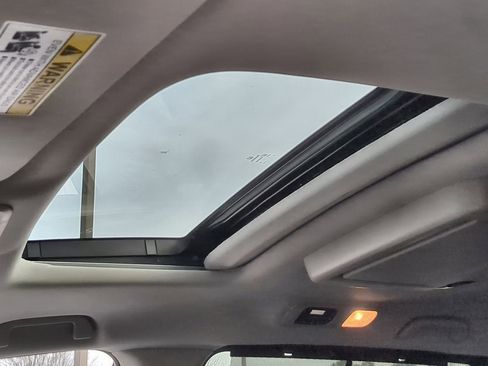 Used 2025 Honda Odyssey Elite image 19