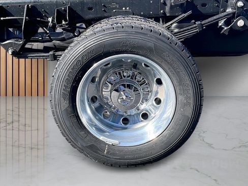 New 2026 RAM 4500 Tradesman w/ Chrome Appearance Group AWD/4WD image 32