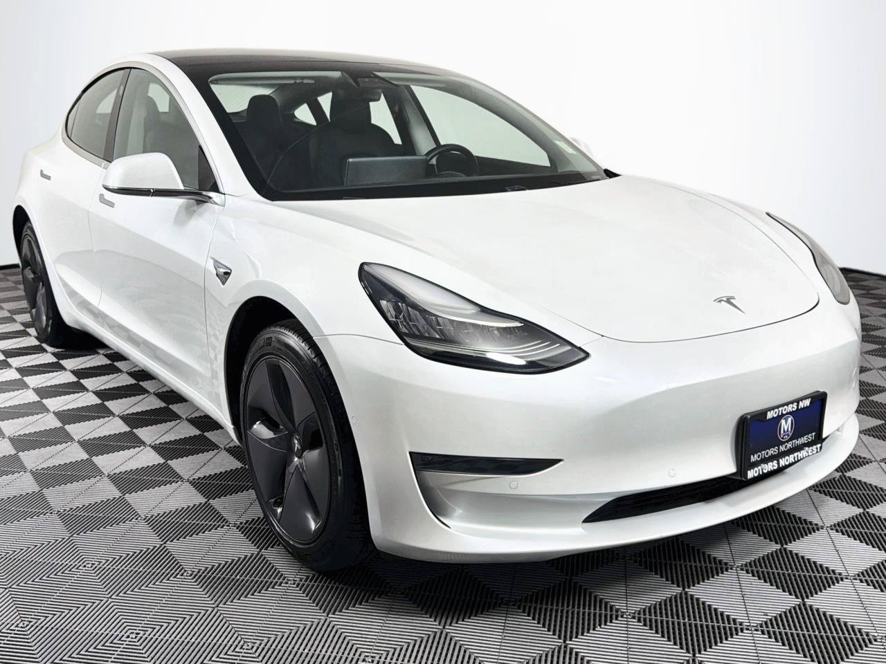 Used 2019 Tesla Model 3 Standard Range Plus RWD image 28