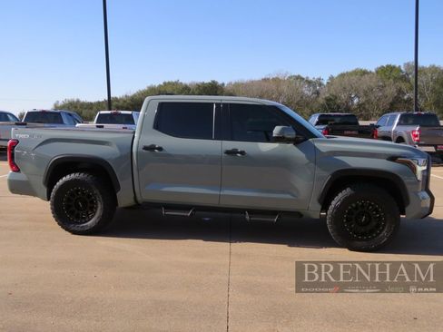 Used 2022 Toyota Tundra Limited image 7