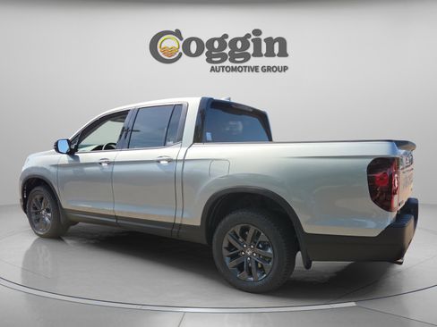 New 2026 Honda Ridgeline Sport image 3