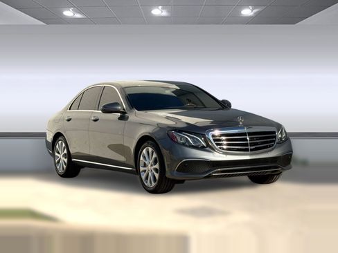 Used 2017 Mercedes-Benz E 300 w/ Premium 1 Package image 7