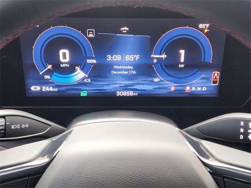 Used 2024 Chevrolet Blazer EV RS image 17