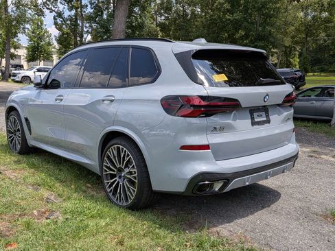 Used 2026 BMW X5 xDrive40i w/ M Sport Package AWD/4WD image 4