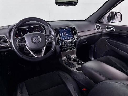 Used 2022 Jeep Grand Cherokee Laredo X image 28