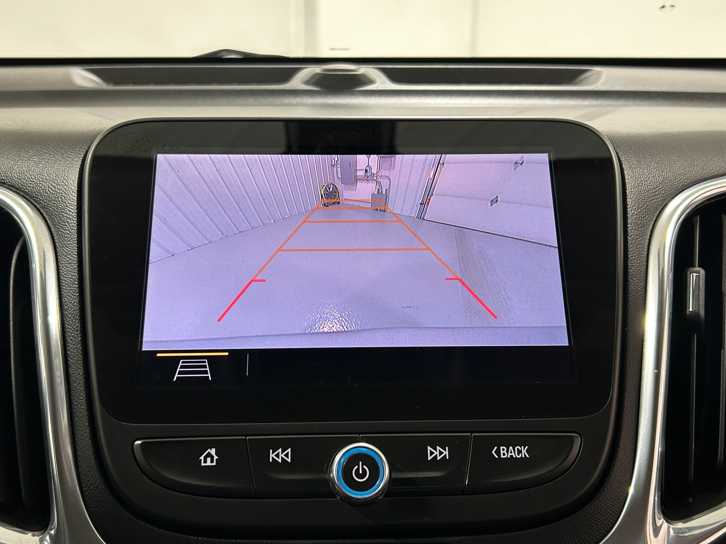Used 2019 Chevrolet Equinox LT AWD/4WD image 8