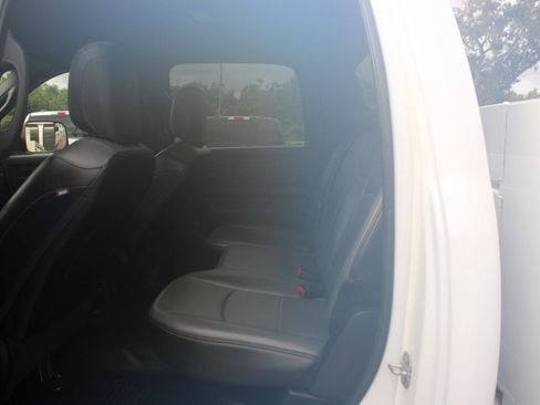Used 2022 RAM 2500 Tradesman AWD/4WD image 14